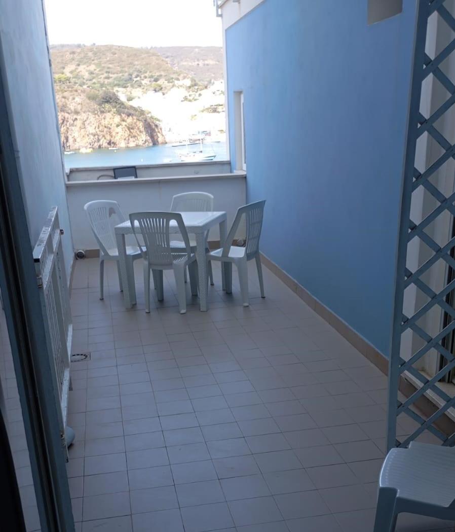 Hotel La Baia Ponza Exteriör bild