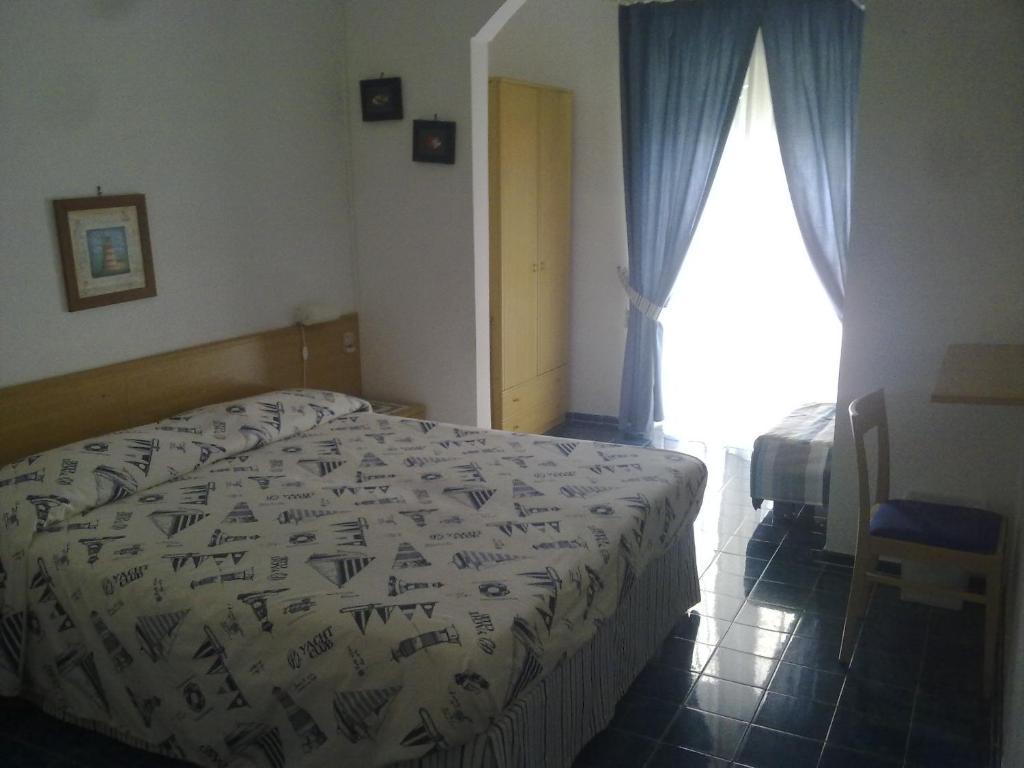 Hotel La Baia Ponza Rum bild